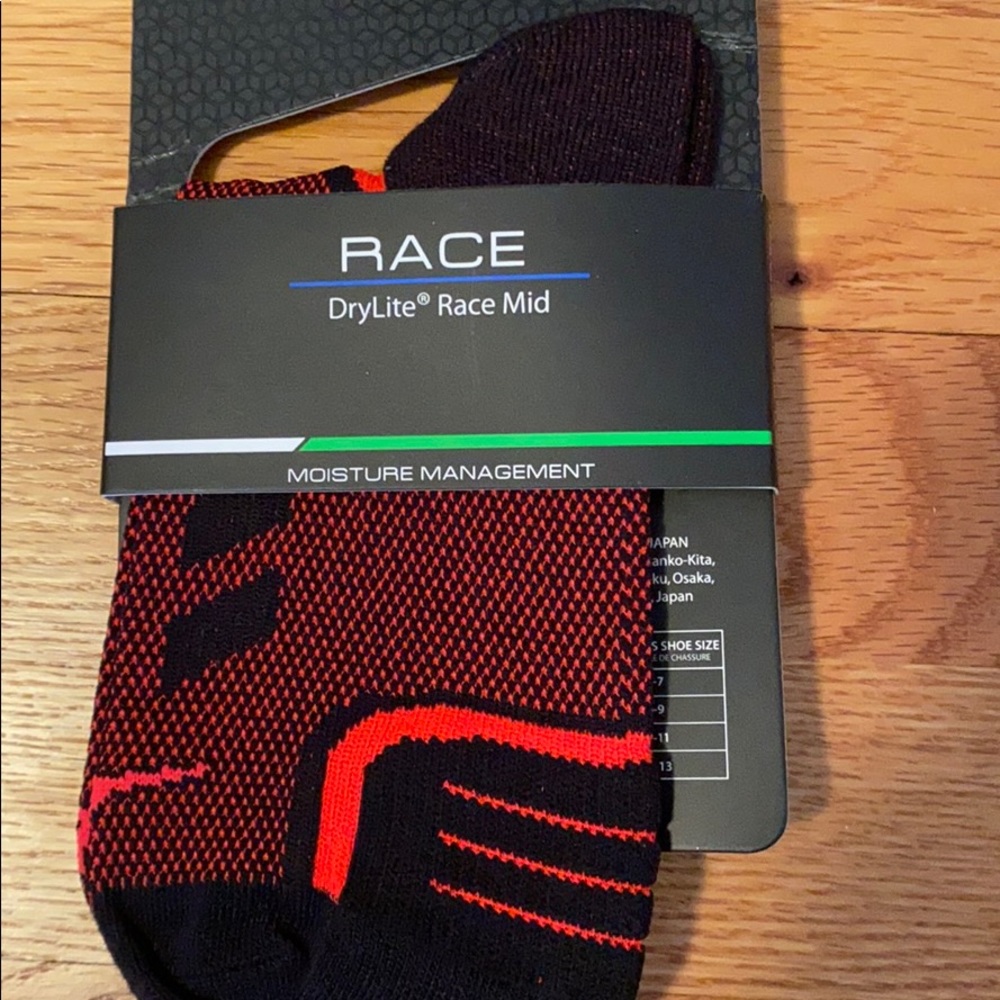 🎈NEW PINK Running Drylite Comfort Low Socks🌿 - Picture 3 of 7